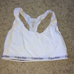Sports bra